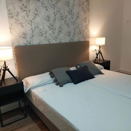 Hostal Garden Rous Paiporta Εξωτερικό φωτογραφία