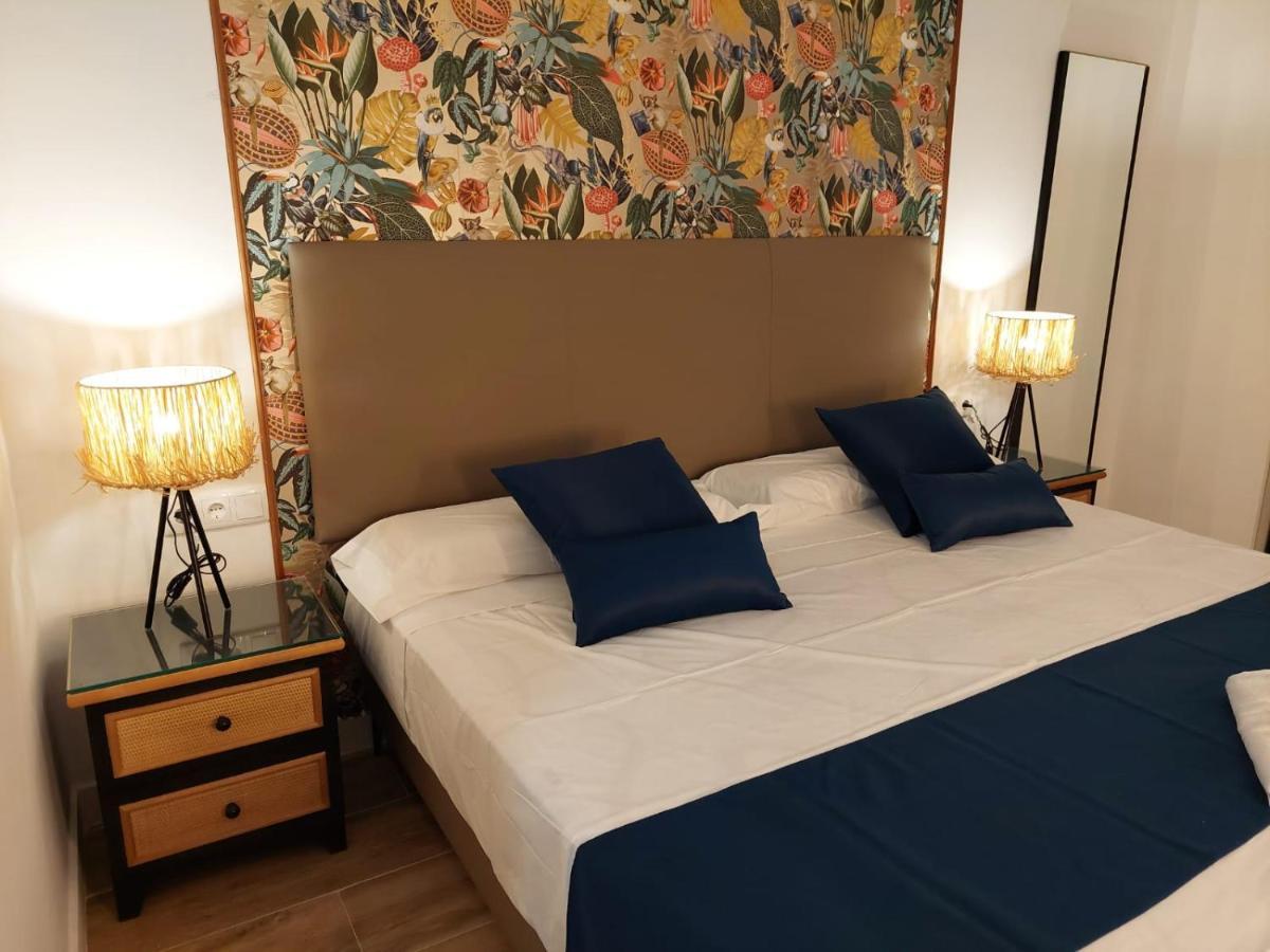 Hostal Garden Rous Paiporta Εξωτερικό φωτογραφία