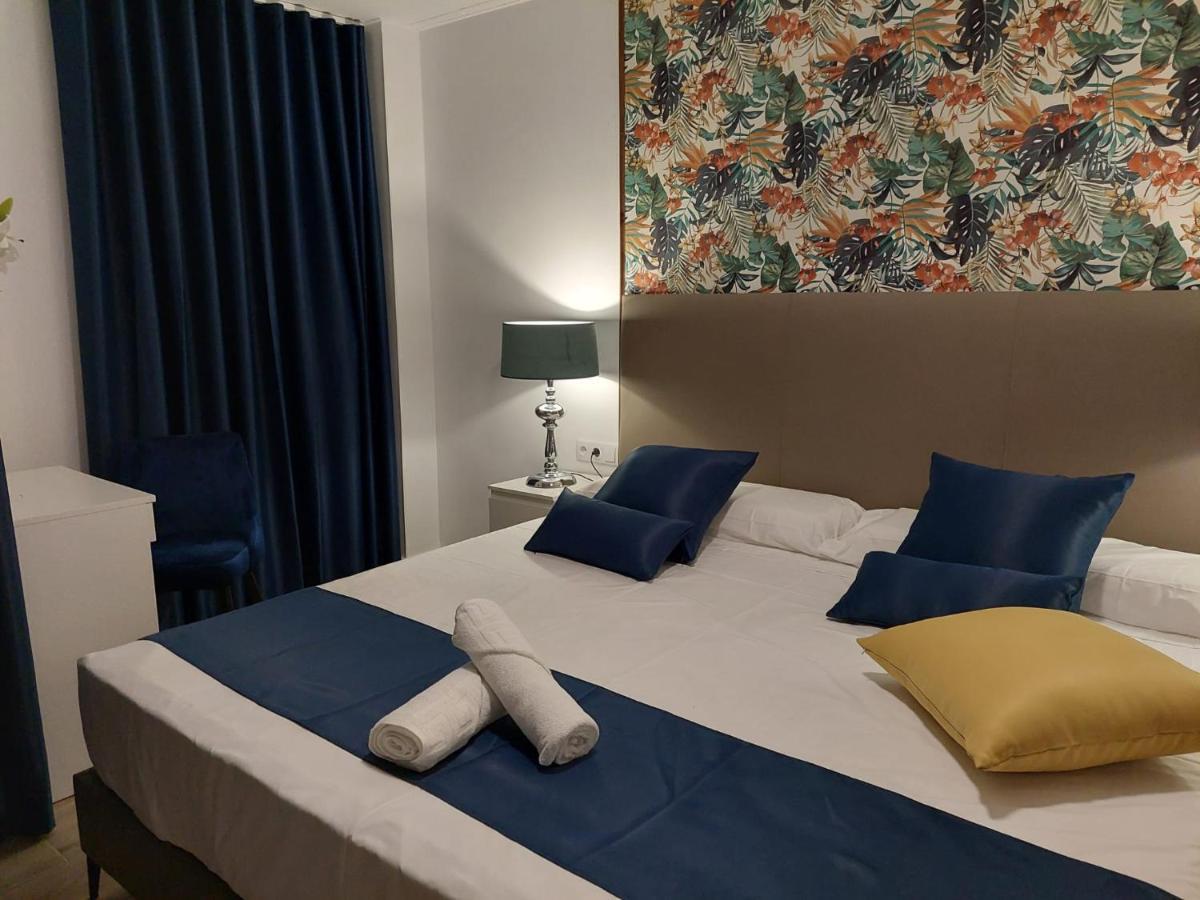Hostal Garden Rous Paiporta Εξωτερικό φωτογραφία