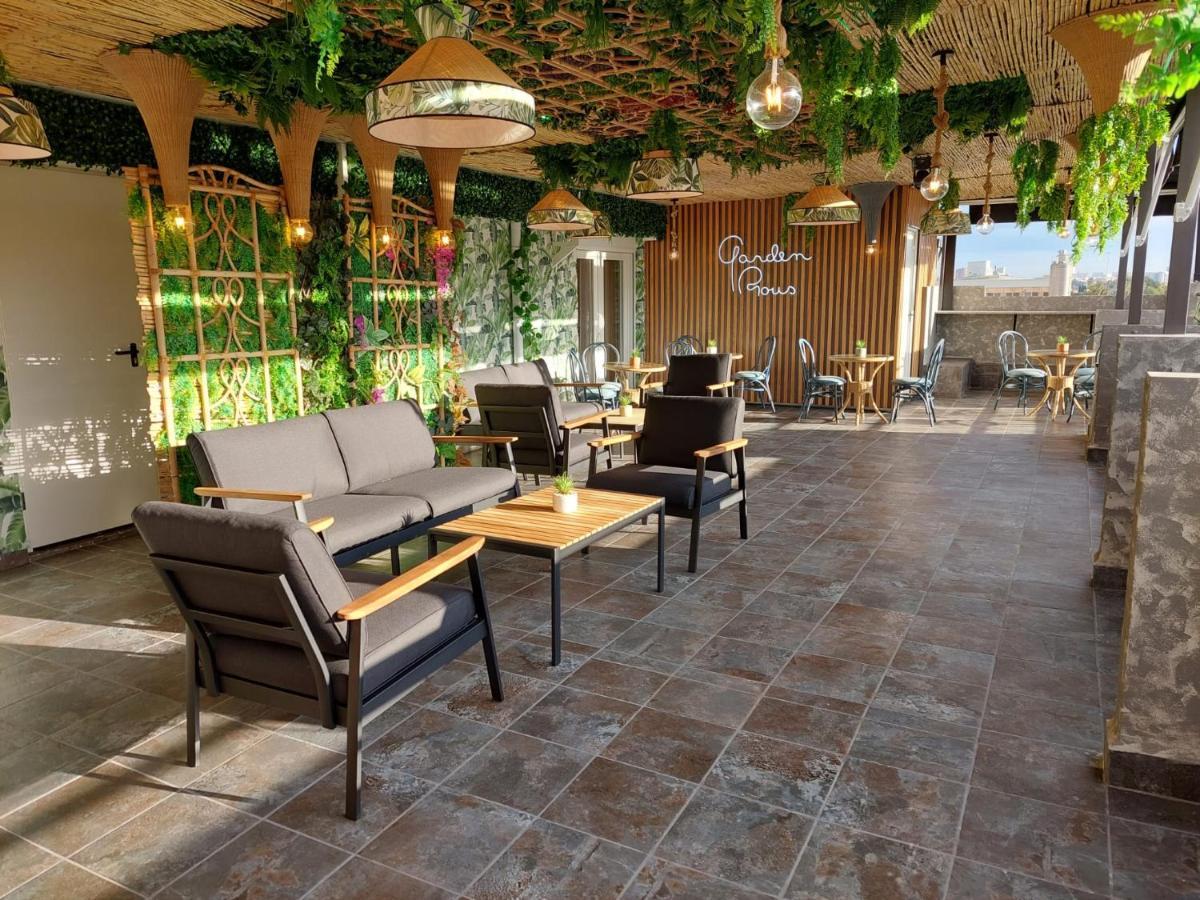 Hostal Garden Rous Paiporta Εξωτερικό φωτογραφία