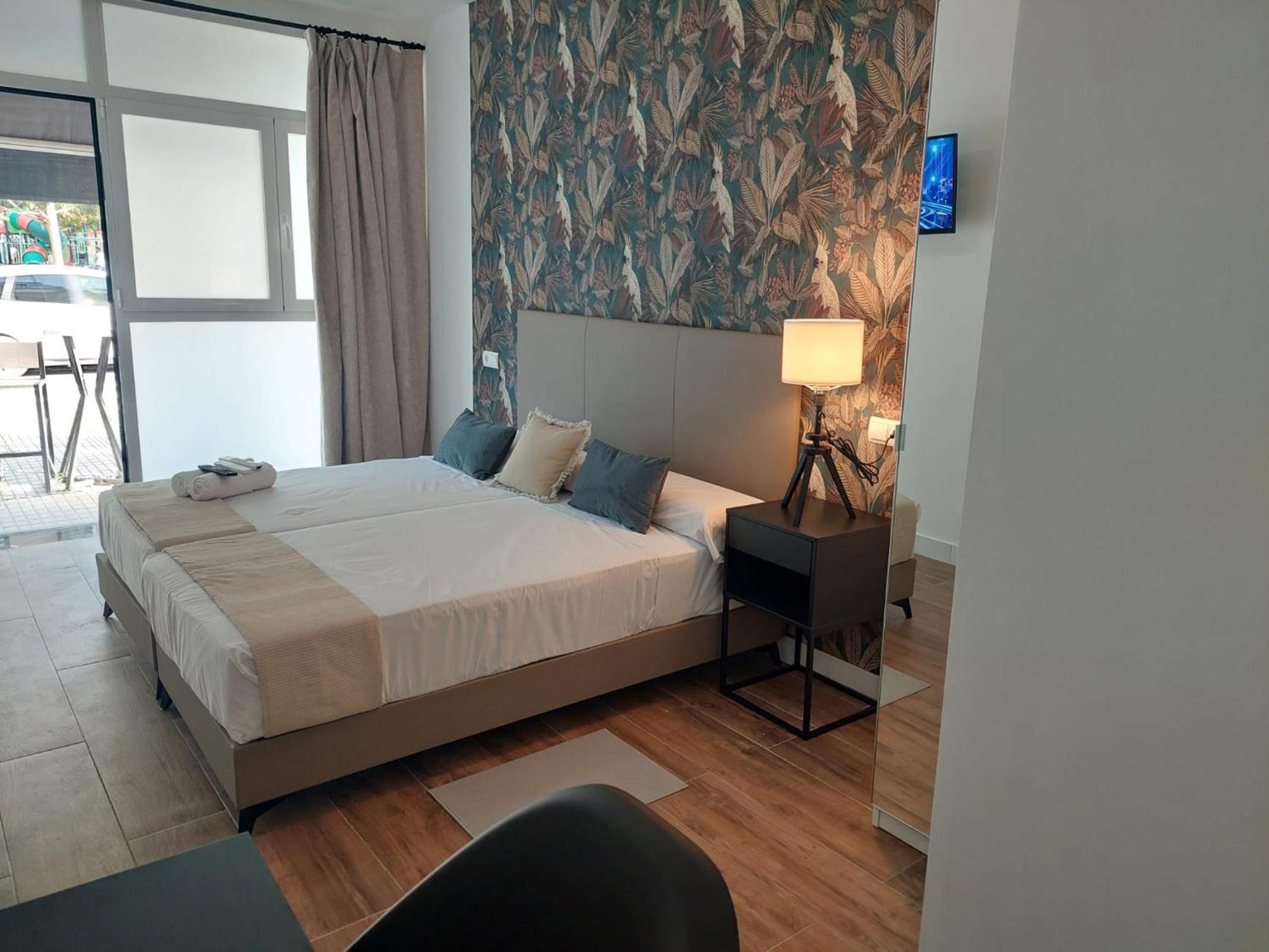 Hostal Garden Rous Paiporta Εξωτερικό φωτογραφία